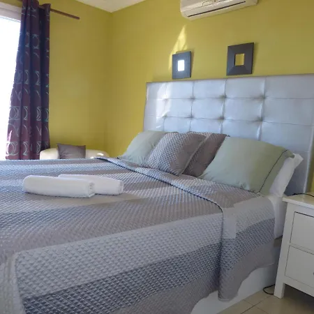 Suncanarias Villa Mercedes Арона
